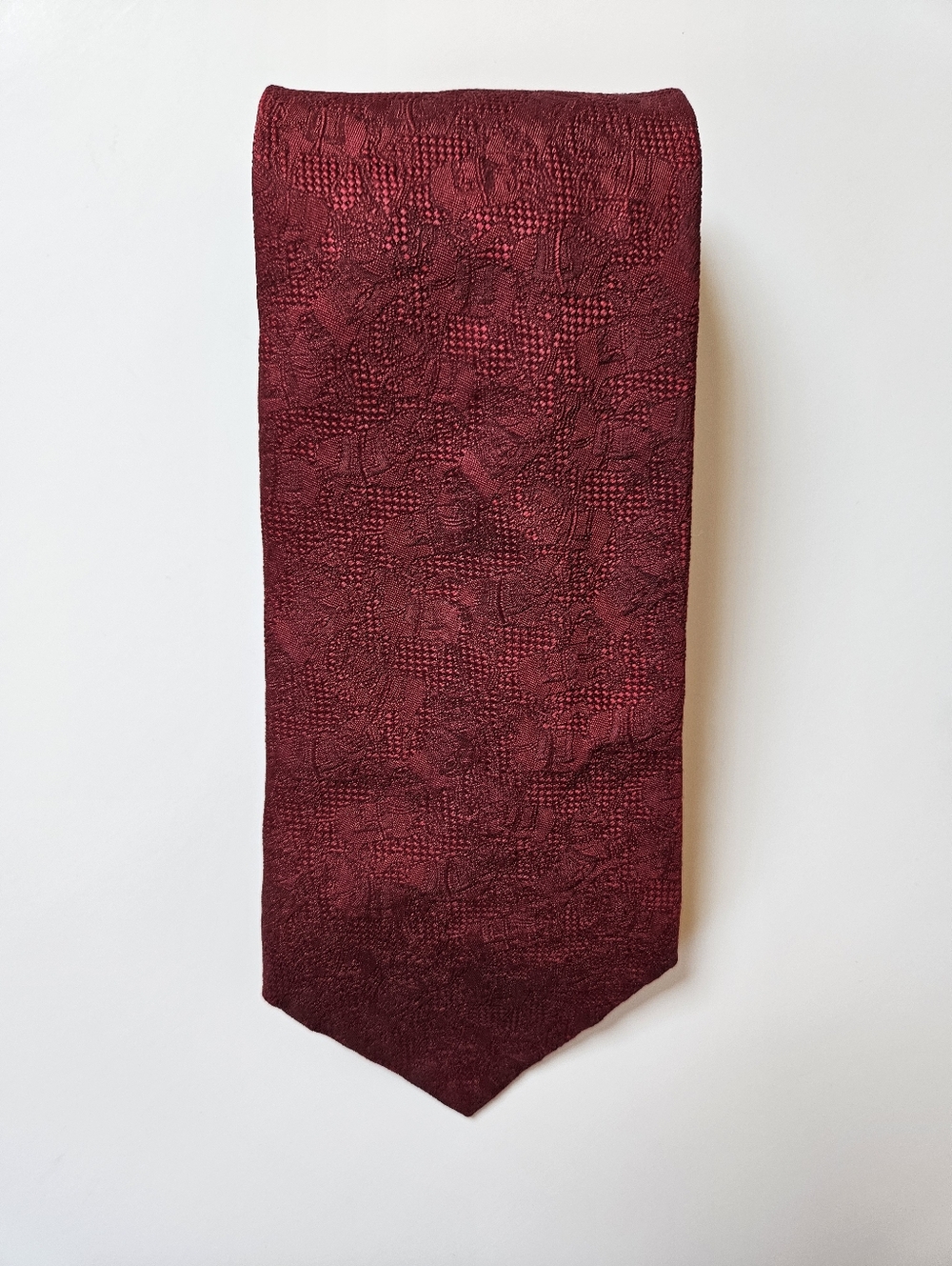Salvatore Ferragamo Textured Deep Red Silk Tie.
